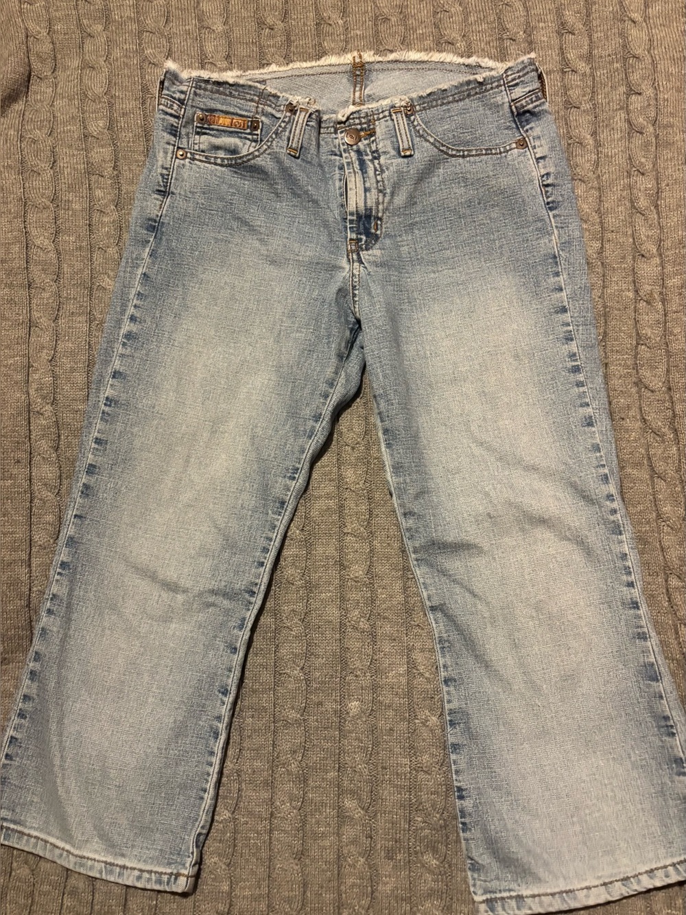 LEI Vintage Y2K Raw Hem Frayed Waist Cropped Flare Jeans Size 7 Medium Wash
